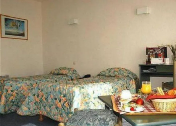 Inter-hotel Meriadeck Alton فندق