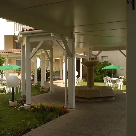 Hotel Inter-hotel Meriadeck Alton 3*