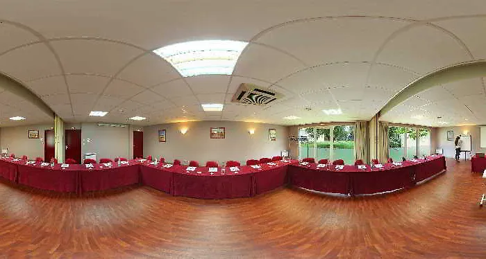 Inter-hotel Meriadeck Alton 3*