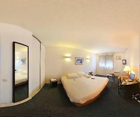 Inter-hotel Meriadeck Alton 3* Μπορντό